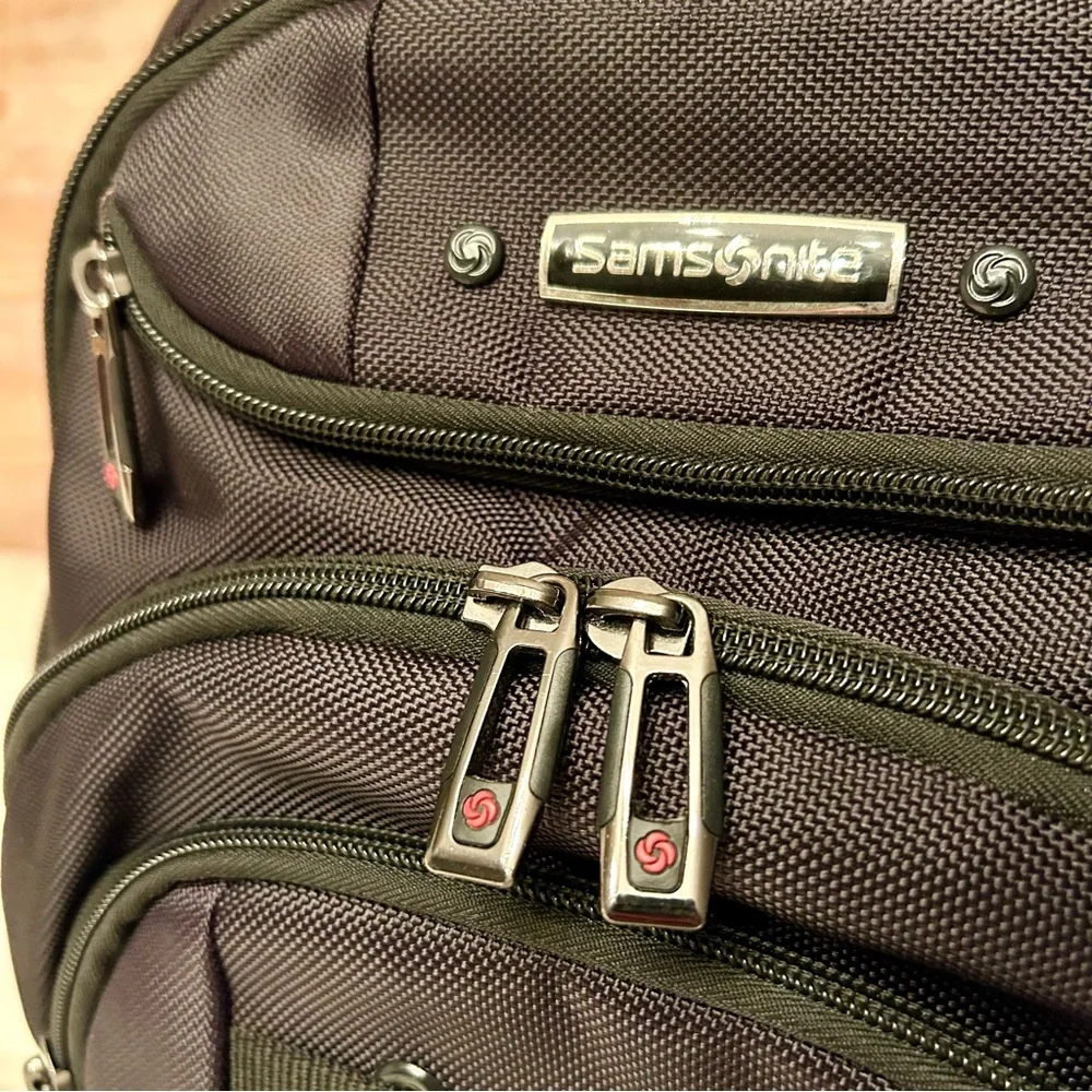 Samsonite large business laptop backpack - Picture 4 of 12